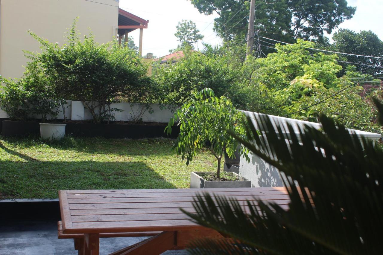 Natures Bliss Holidays Ja-Ela Ngoại thất bức ảnh